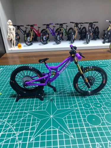 Santa cruz v10 fully - santa,