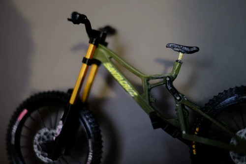 Santa cruz v10 - santa,